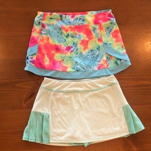 2 Girls L Tennis Skirts